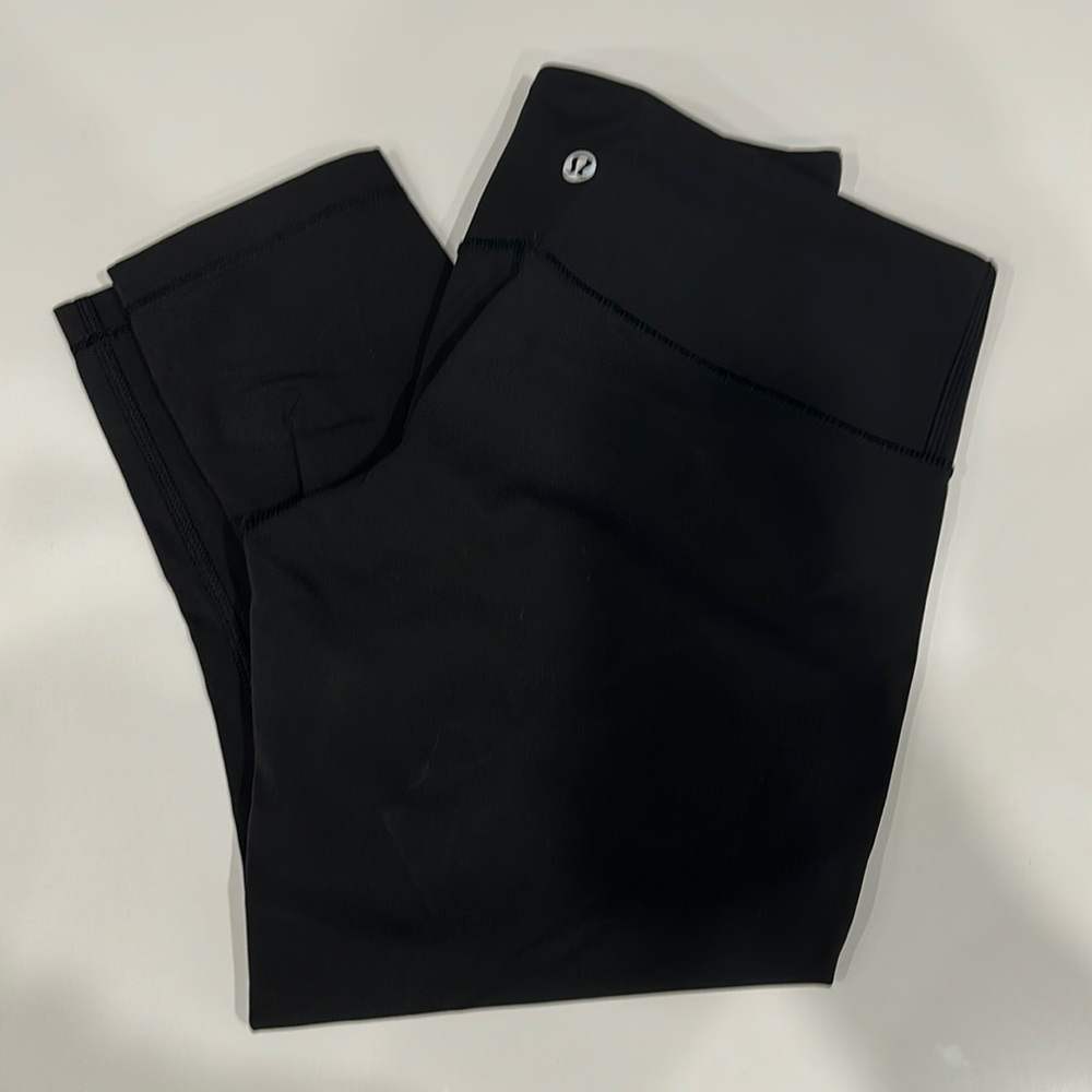 Original Lululemon capris excellent condition